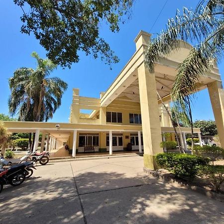 Hotel Portico Norte Tartagal Dış mekan fotoğraf