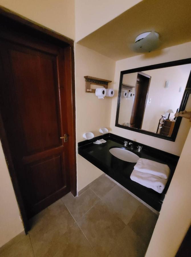 Hotel Portico Norte Tartagal Dış mekan fotoğraf